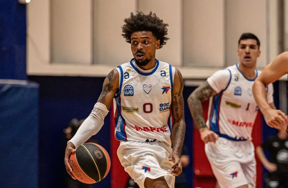 Imagen de Básquet: Biguá le ganó a Hebraica por la cuarta fecha de la Liga, que seguirá mañana