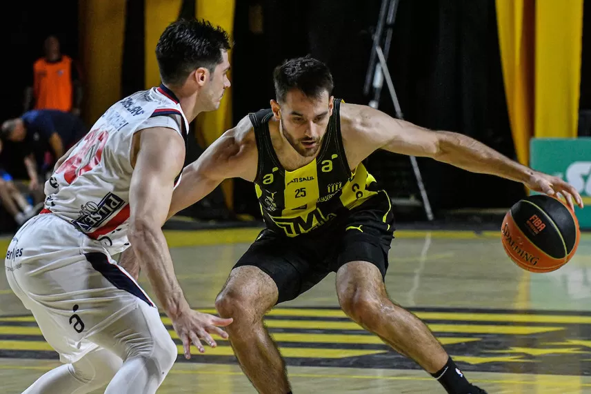 Imagen de Básquetbol: Peñarol derrotó 82-69 a Nacional a puertas cerradas en el Palacio
