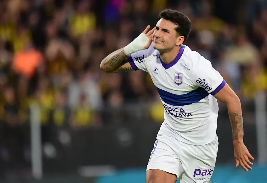 Imagen de Defensor está cerca de vender a Diego Abreu al cuadro del Loco y ya tiene su sustituto