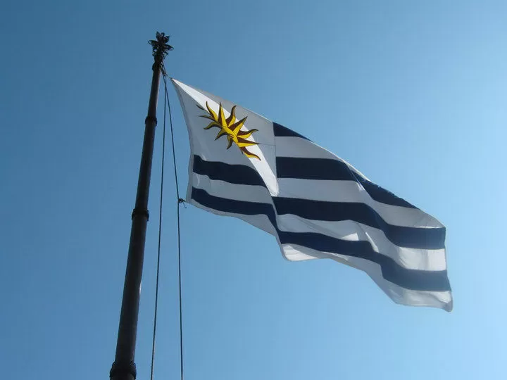 Imagen de Uruguay se mantiene primero entre los países menos corruptos de América, según estudio