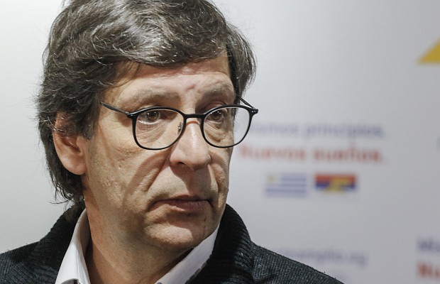 Coalición y Frente Amplio se reúnen hoy por cargos en el futuro gobierno