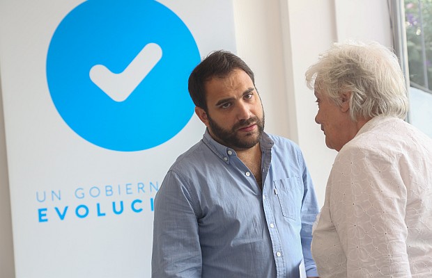 FA comunicó al gobierno electo voluntad de integrar organismos de contralor, empresas y servicios
