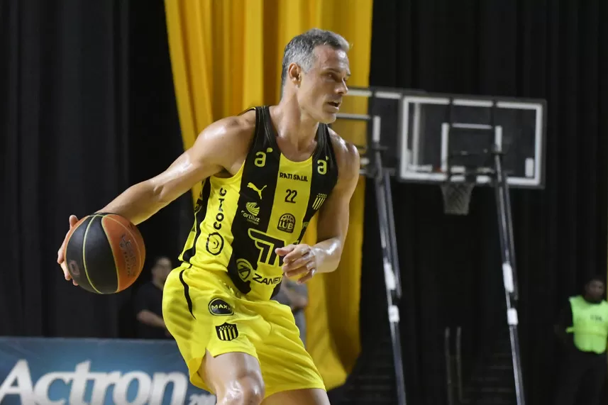 Imagen de Básquet: Peñarol, Defensor Sporting y Urunday ganaron en el inicio de una nueva fecha