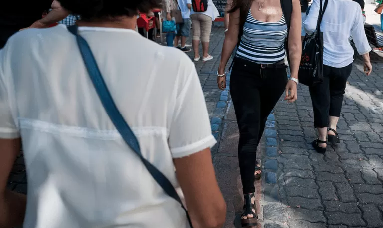 Imagen de El 75 % de los nuevos puestos de trabajo en Uruguay durante 2025 fueron para mujeres